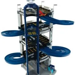 Mercedes Parkeringshus Med Fem Etasjer