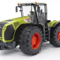 Bruder Claas Xerion 5000 Traktor 03015