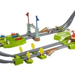 Hot Wheels Mario Kart Mario Circuit Track Set