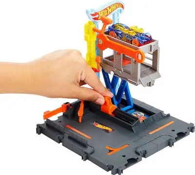 Hot Wheels City Downtown Reparasjonsstasjon - Bilde 4